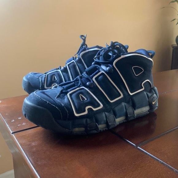 Nike AIR More Uptempo ‘VOLCANIC’ obsidian